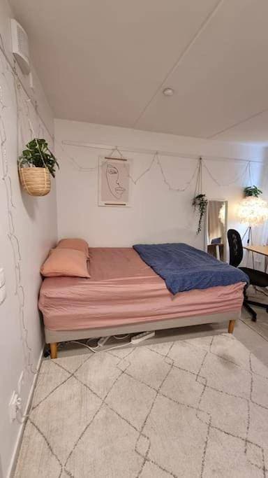 Foto 5 von 15: One-Bedroom Apartment