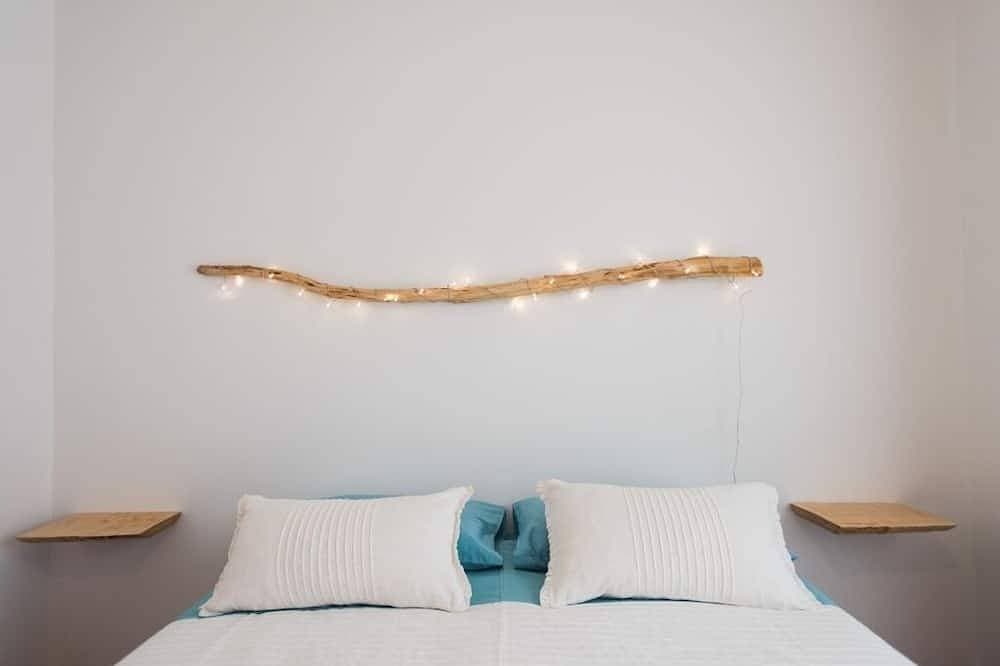 Foto 3 von 24: Stunning sea view attic