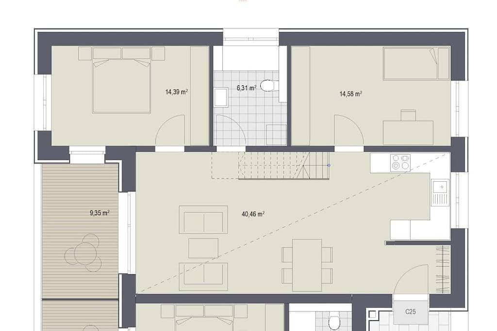 Foto 10 von 32: Three-Bedroom Apartment