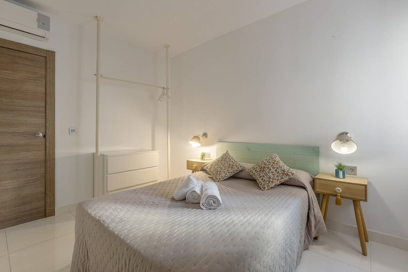 Foto 11 von 36: Apartment 'Malaga Vialia Zona Esta Ave- Zona' mit Balkon, WLAN und Klimaanlage