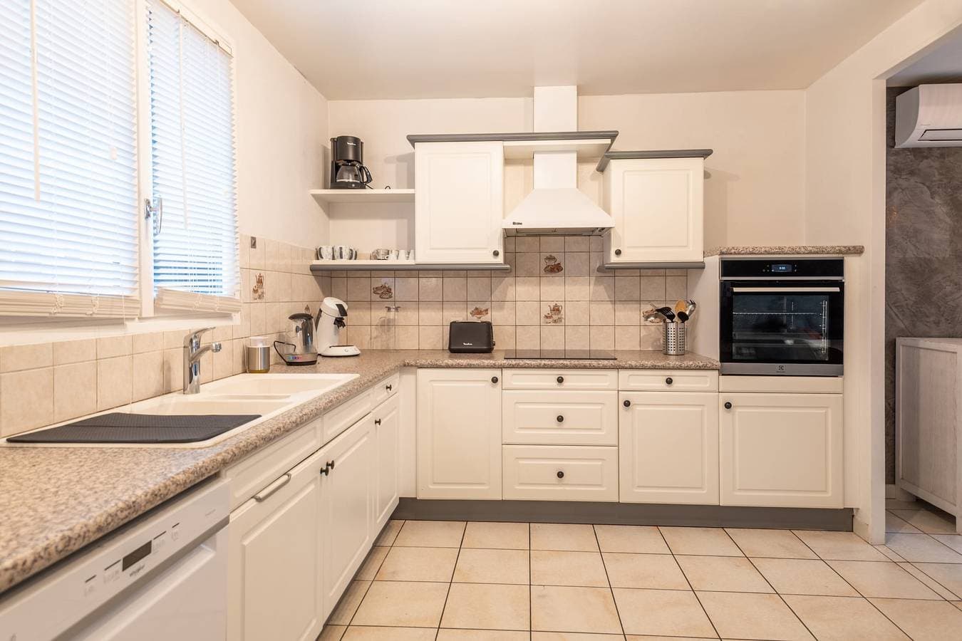 Foto 6 von 38: Ferienhaus für 6 Personen mit Garten