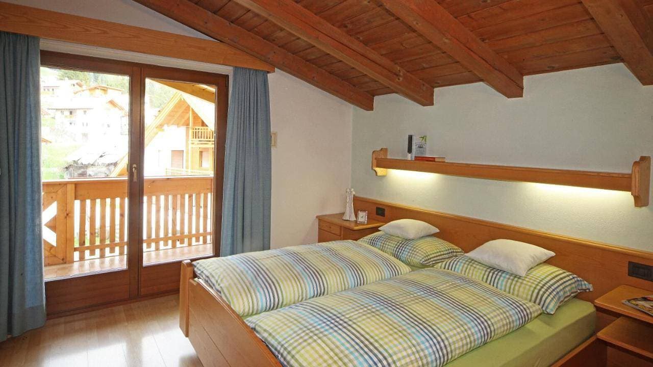 Foto 9 von 21: Superior One-Bedroom Apartment with Balcony and Mountain View