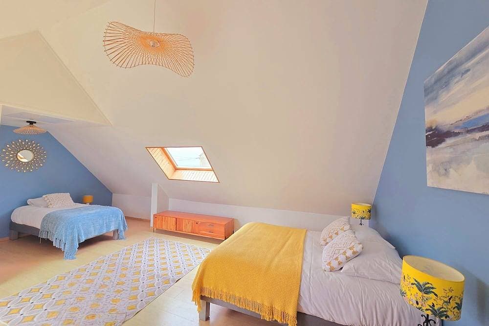 Foto 4 von 17: Les Embruns Vacation Rental: The Sea at Your Feet