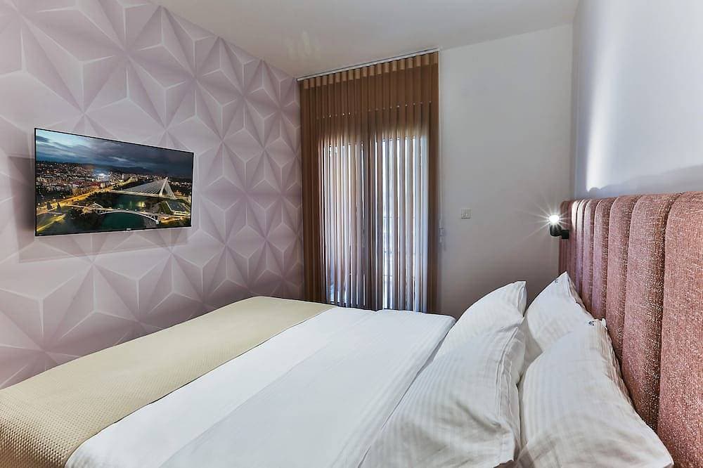Foto 2 von 18: 1-bedroom apartment in enchanting Podgorica with cool AC