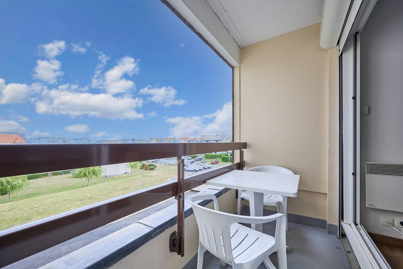 Foto 2 von 15: Ferienwohnung für 4 Personen mit Balkon