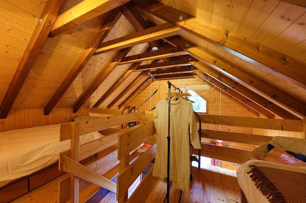 Foto 5 von 24: Berghütte-Familie-Bergblick-Ensuite mit Dusche