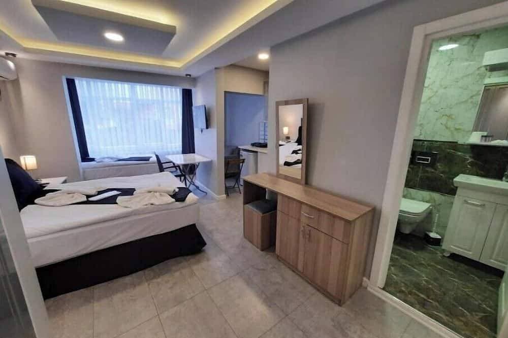 Foto 2 von 30: Ararat Apart Luxury Triple Room