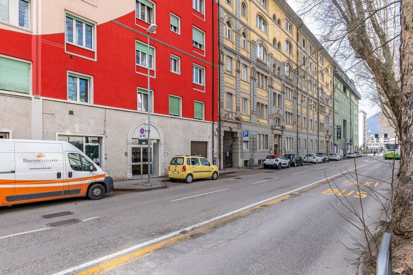 Foto 2 von 20: Zimmer 'Deluxe Castello Livings Trento' mit Wi-Fi