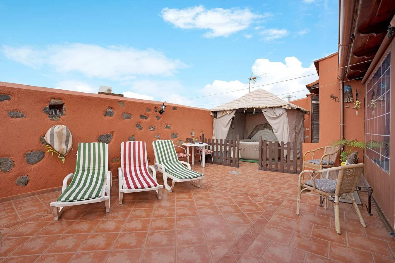 Foto 3 von 32: Ferienhaus "Finca Los Angeles" mit Meerblick, Privaten Terrassen und WLAN