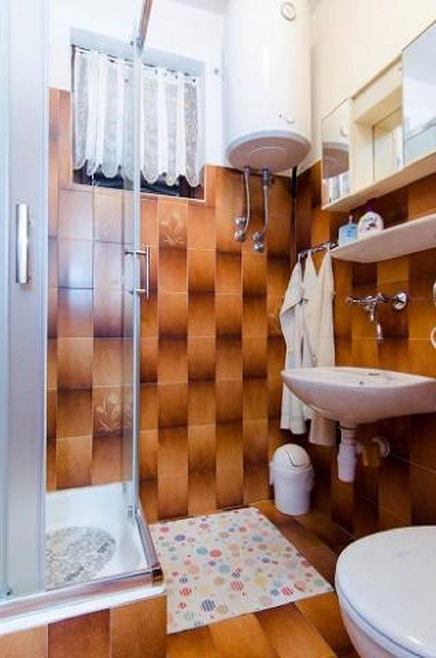 Foto 10 von 23: Ferienwohnung in Trogir mit Meerblick, Balkon, Klimaanlage, W-Lan (5055-1)