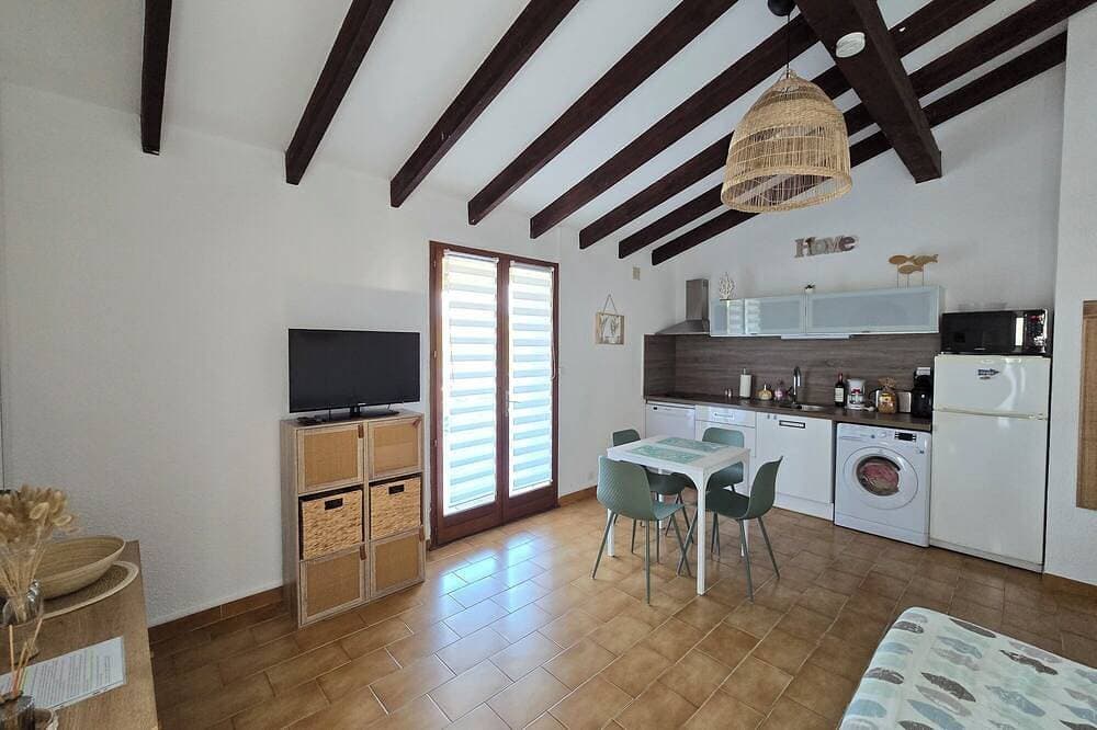 Foto 7 von 21: Santa Giulia Mini Villa mit herrlicher Meerblick-Terrasse, 400 m vom Strand.