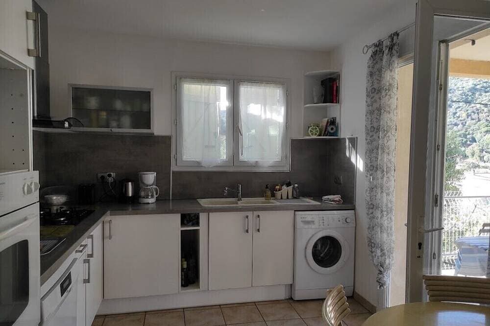 Foto 12 von 22: Small house near Saint-Clair beach in Le Lavandou
