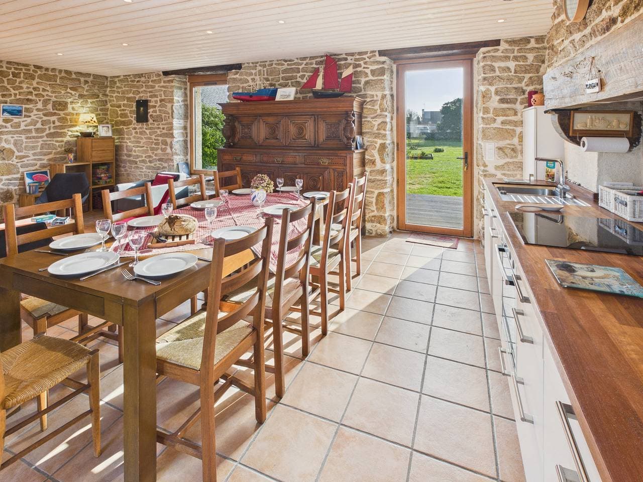 Foto 11 von 24: Wunderschönes Haus für 8 mit Garten – Meerblick