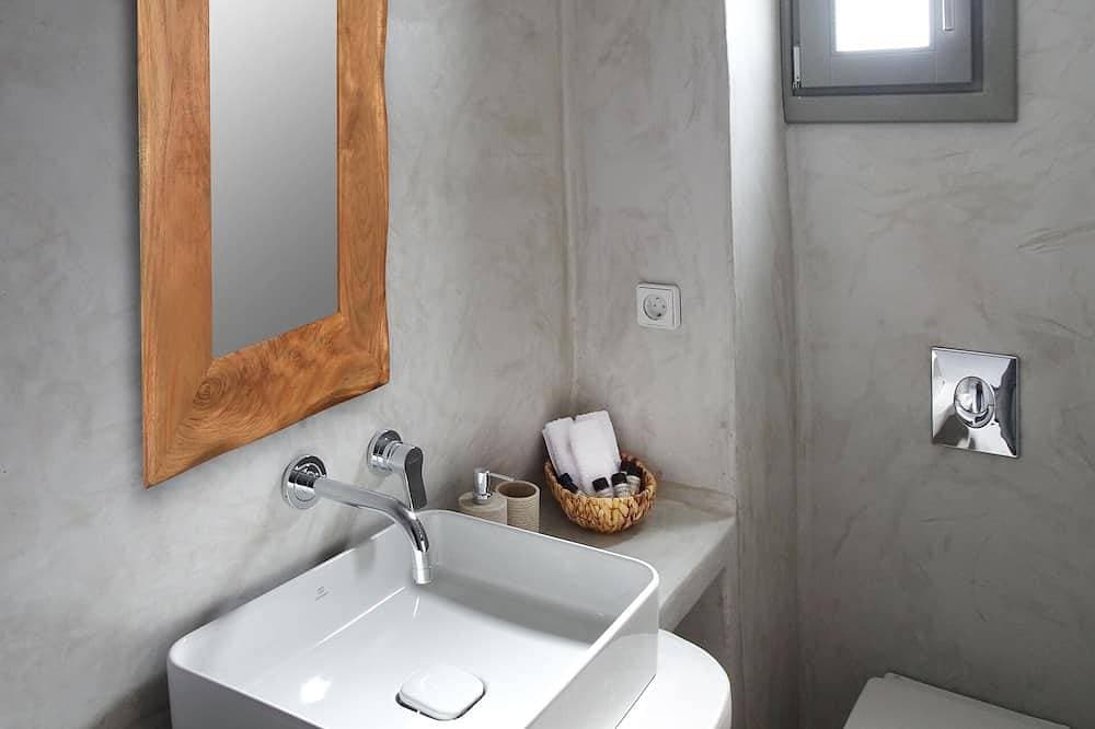 Foto 7 von 23: Cycladic House in Finikia Oia with jacuzzi