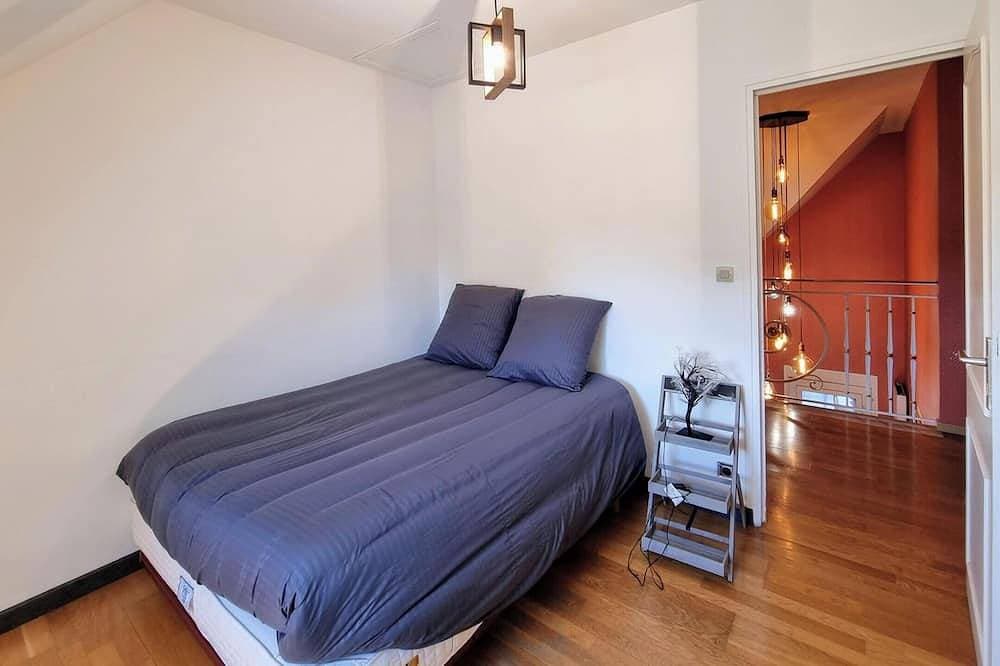 Foto 4 von 30: Geräumige Villa mit Spa und privatem Garten - Nahe Paris