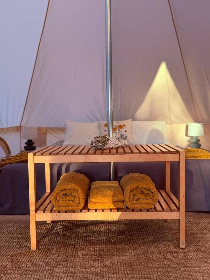 Foto 9 von 21: Tent