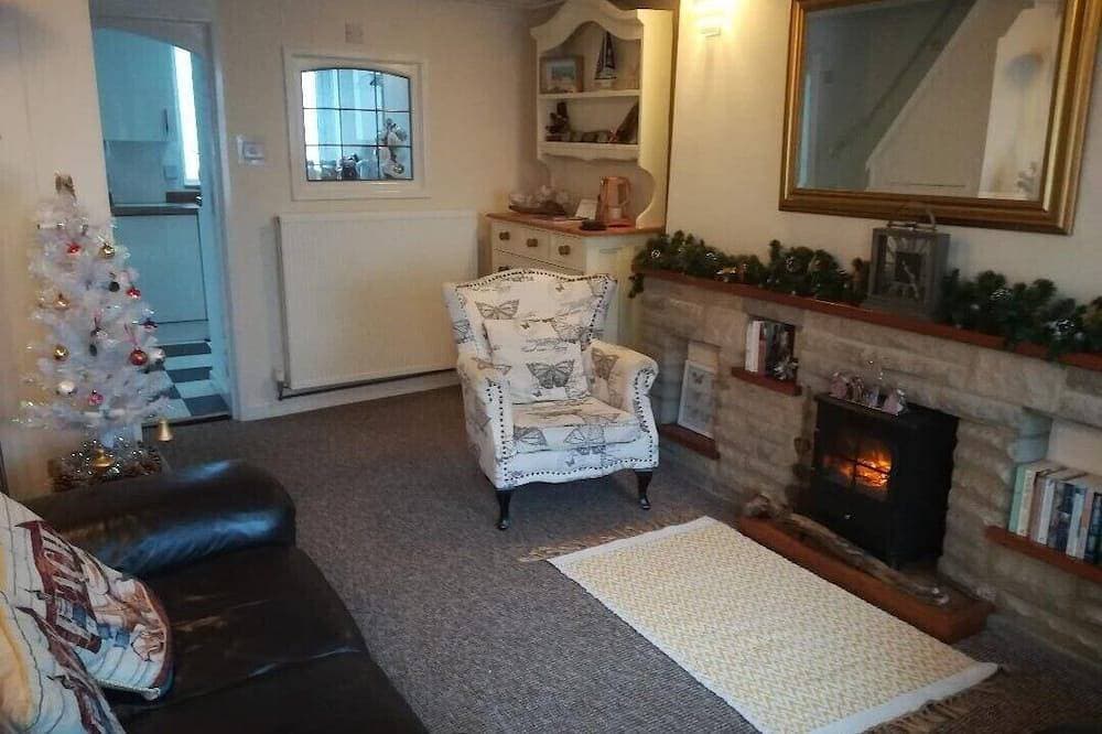 Foto 6 von 22: Cottage close to Beach, Pub & Amenities