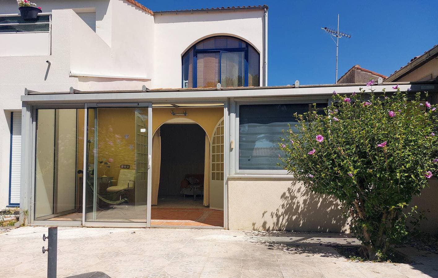 Reizende Ferienwohnung mit Garten, Terrasse und 800 m Entfernung zum Strand 1