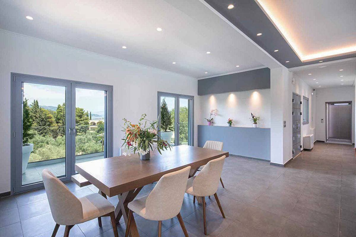 Foto 6 von 32: Villa für 12 Personen mit Balkon