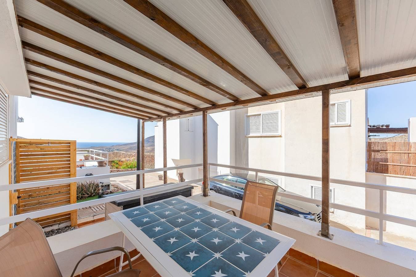 Foto 7 von 35: Ferienhaus 'Rous' mit Meerblick, privatem Pool und WLAN