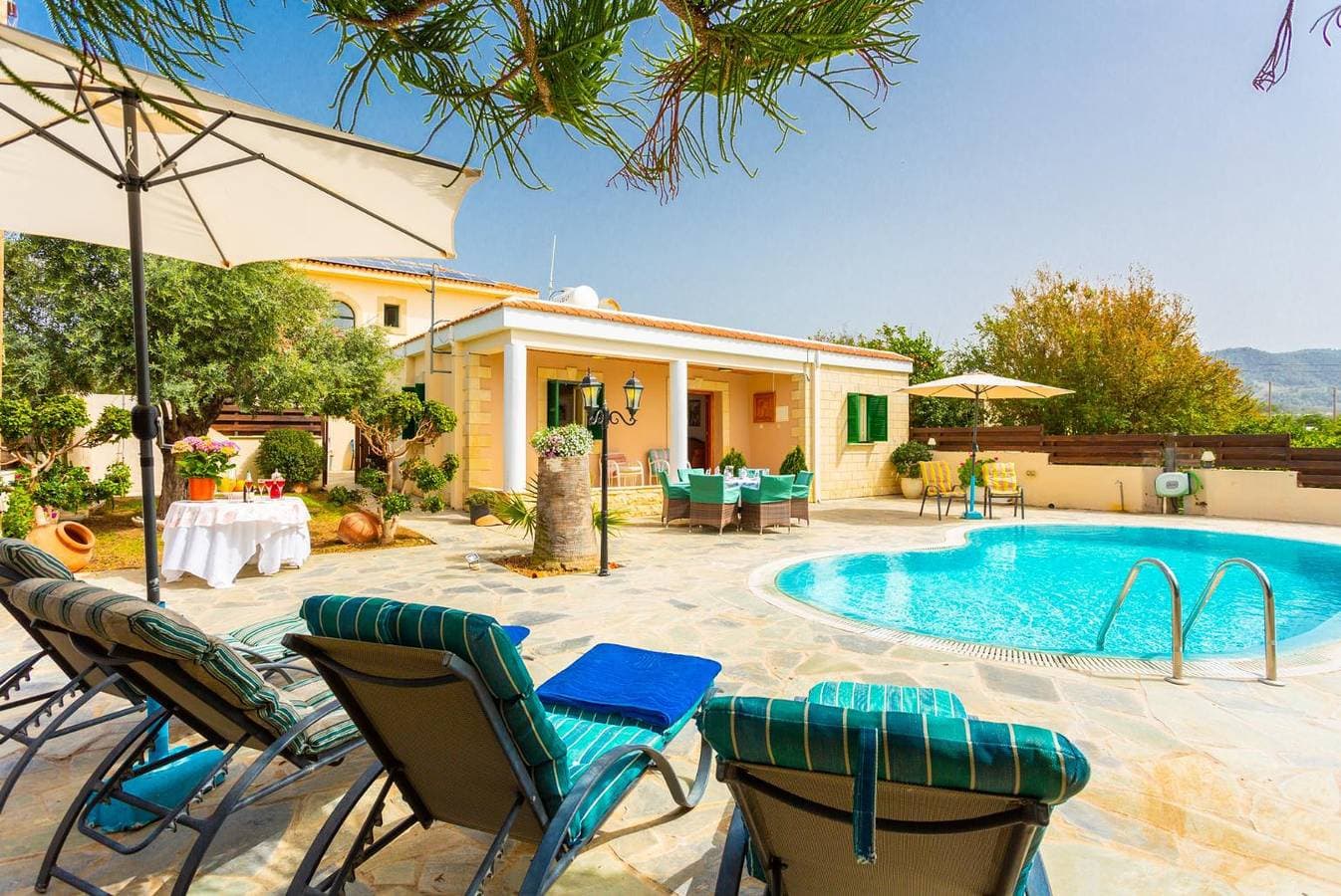 Foto 9 von 34: Villa für 6 Personen mit Meerblick