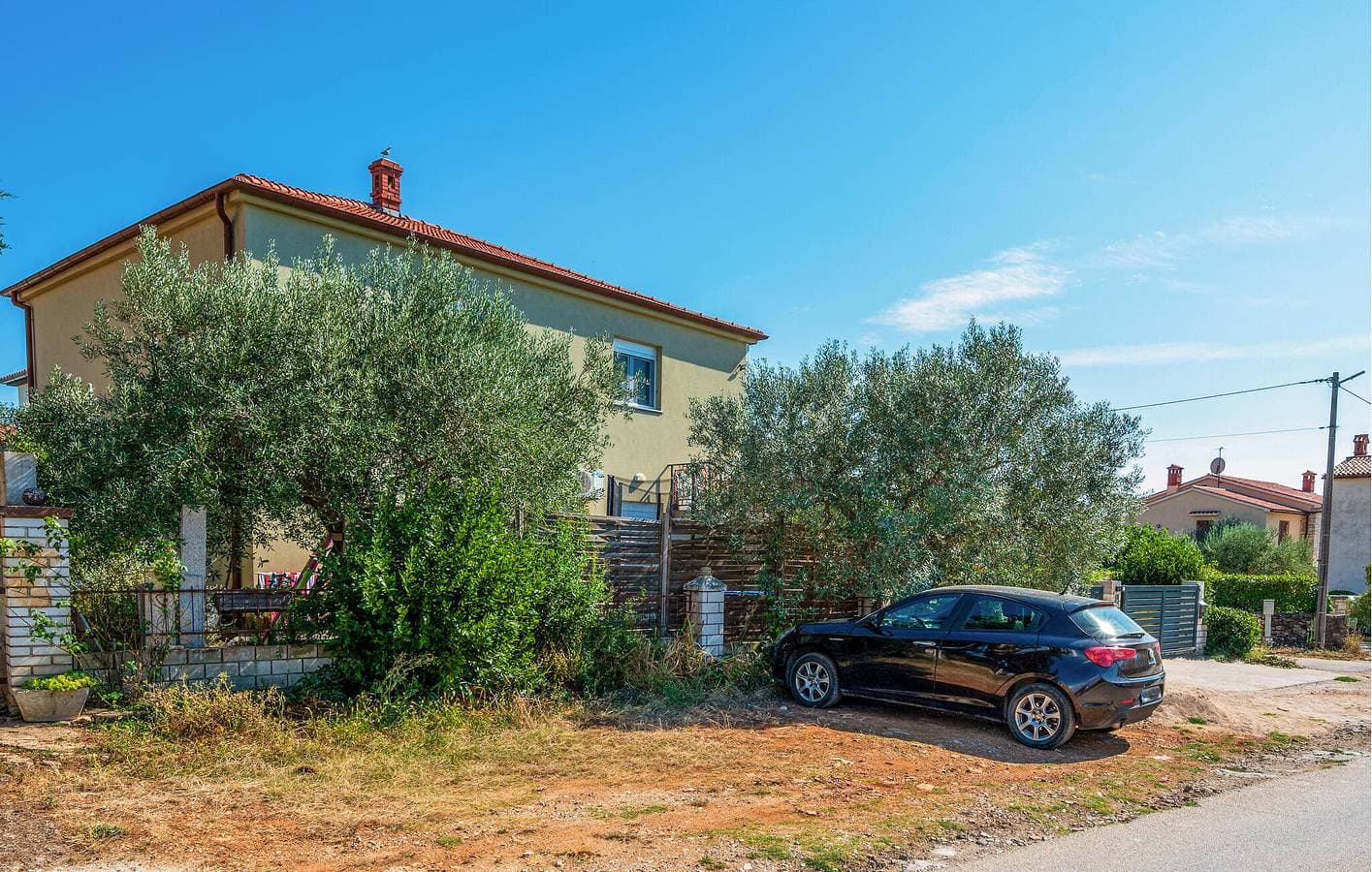 Foto 2 von 24: Charmante Ferienwohnung mit Pool und Parkplatz in Galizana, 400 m vom Stadtzentrum entfernt