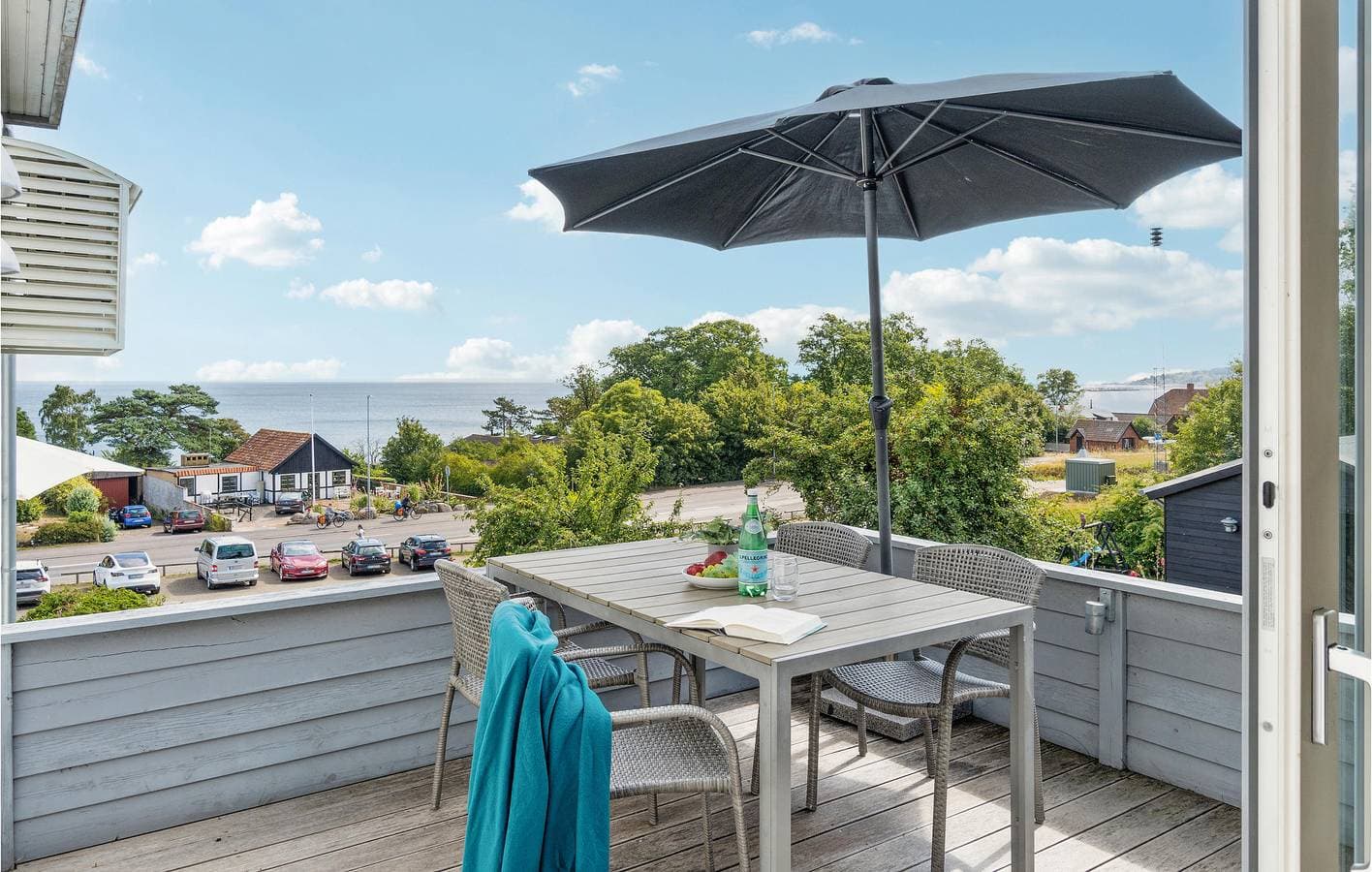 Foto 4 von 17: Ferienwohnung für 4 Personen mit Terrasse