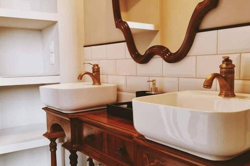 Foto 8 von 30: Apt. Presidencial - Historic Mansion with Patio, Terrace & Garden View