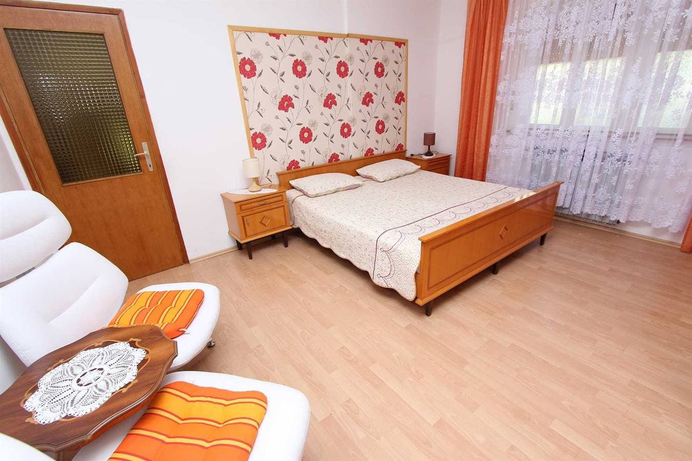 Foto 12 von 18: Goga Ferienwohnung mit 1 Schlafzimmer mit Terrasse 1