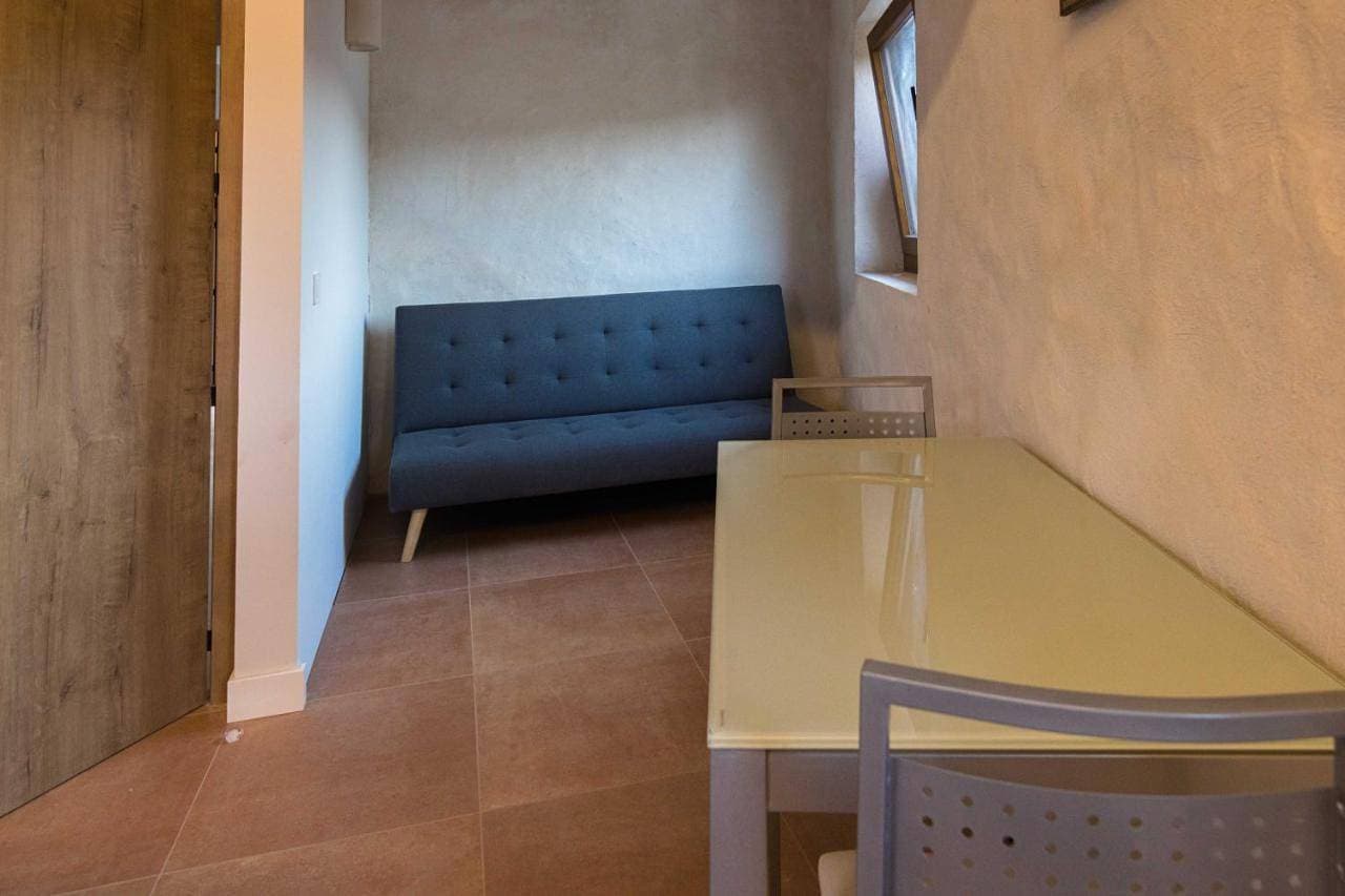 Foto 4 von 17: One-Bedroom Apartment