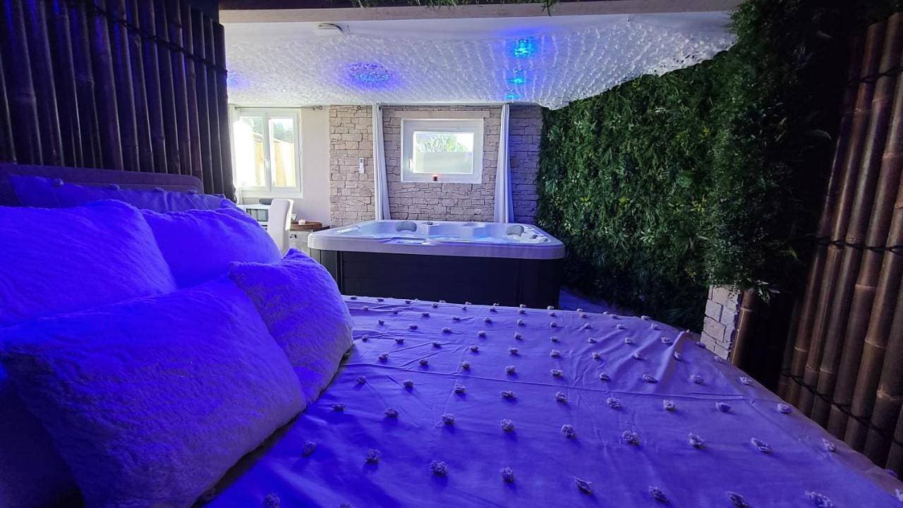 Foto 4 von 28: Double Room with Private Bathroom