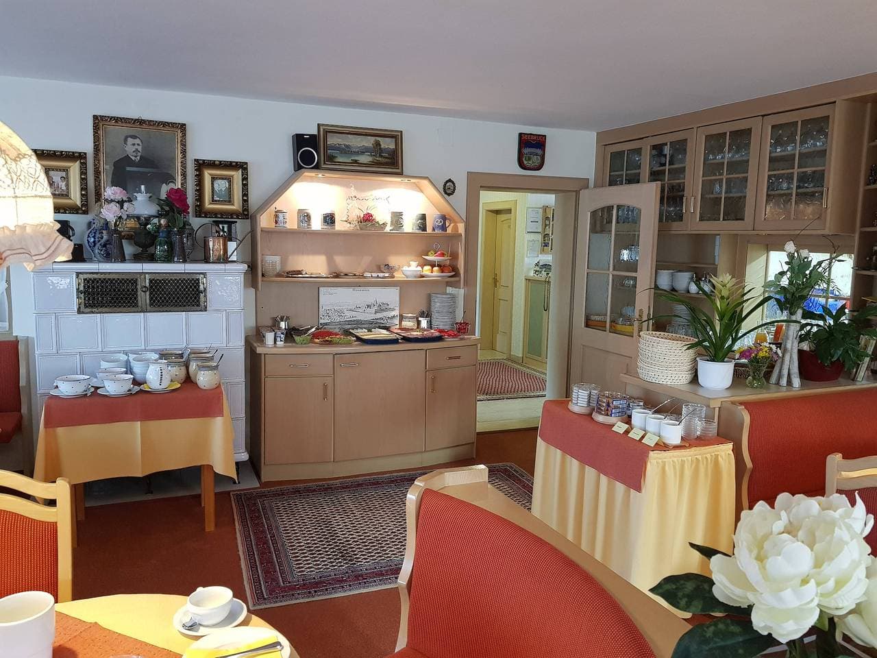Foto 5 von 20: Pension Seeblick - Doppelzimmer mit Dusche/Wc und Balkon Nordseite