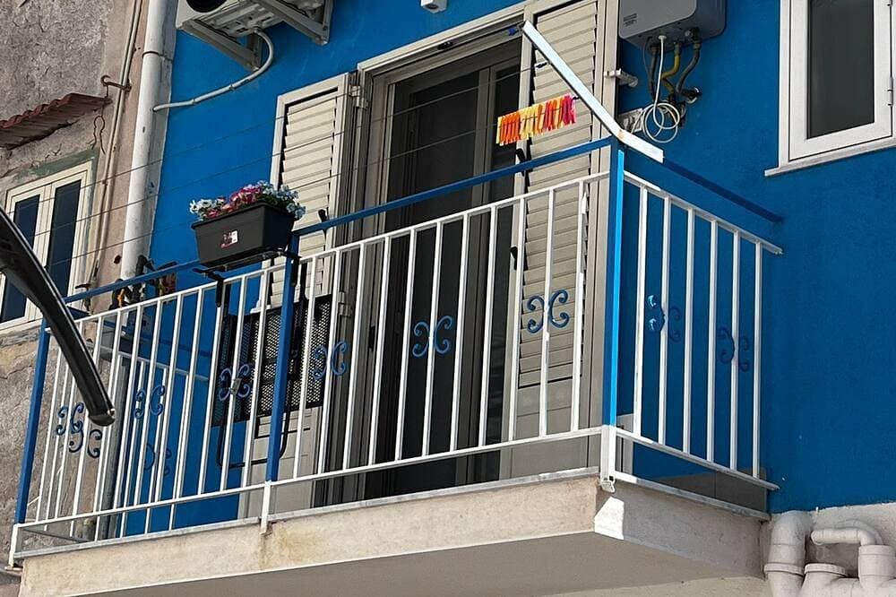 Foto 10 von 18: Blue Wave - Cozy and comfortable apartment with sea view.