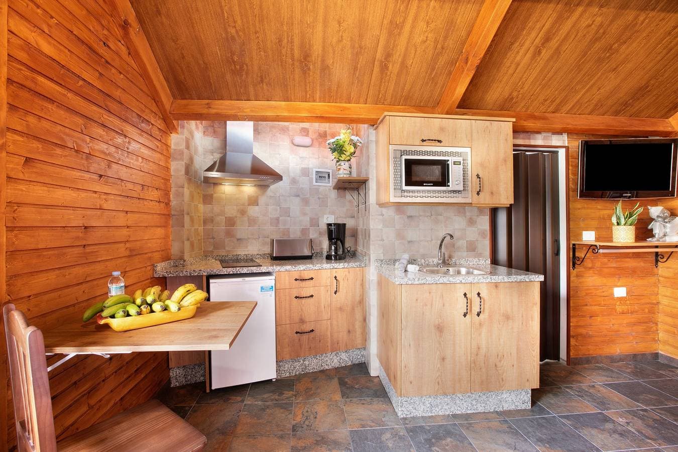 Foto 5 von 22: Ferienhaus 'Los Diablitos 4' mit Bergblick, Gemeinschaftsterrasse und WLAN
