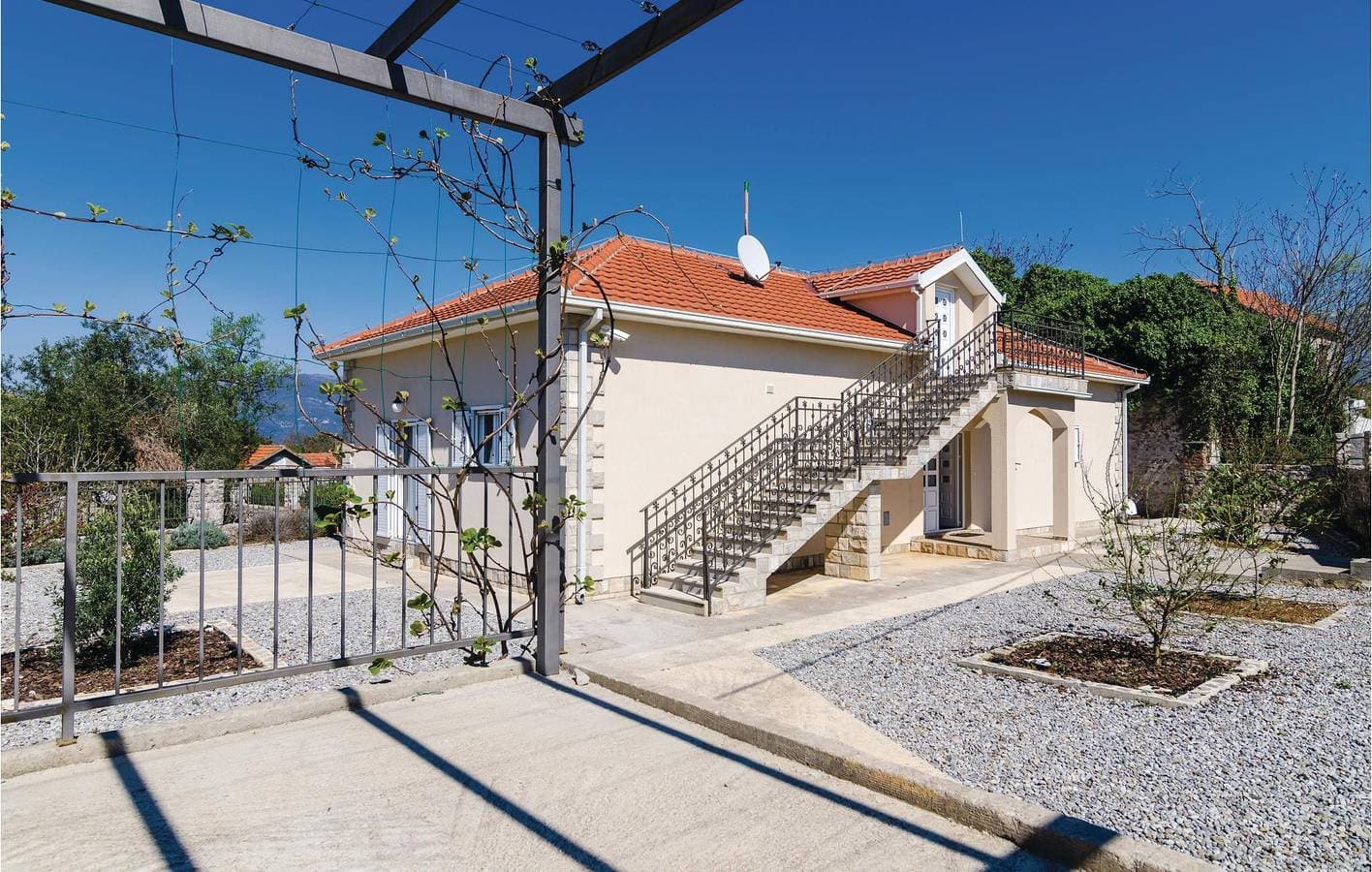 Foto 4 von 28: Ferienhaus für 6 Personen mit Garten