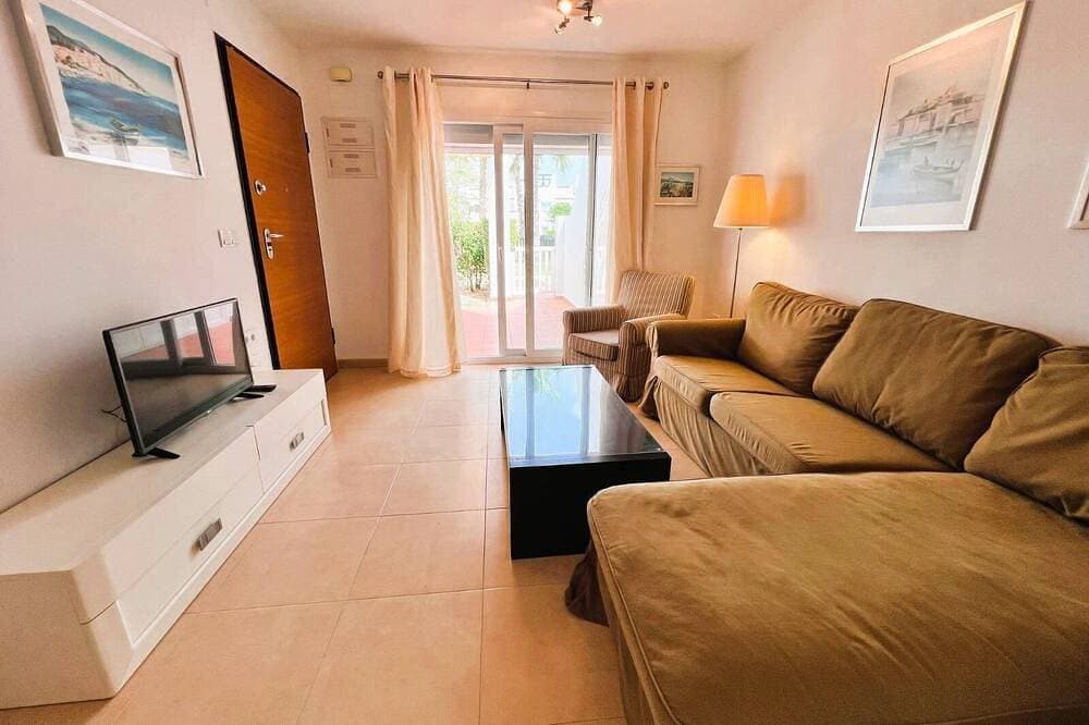Foto 7 von 23: 3 Bedroom Apartment on Golf Resort with Pool