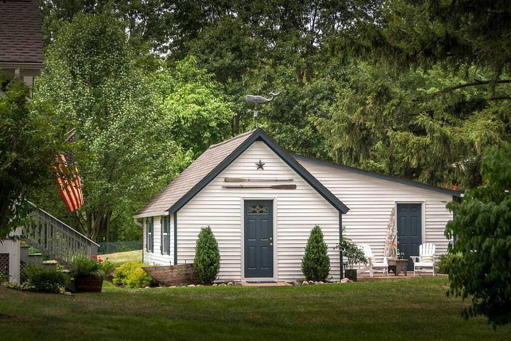 Blue Vieira Cottage 1