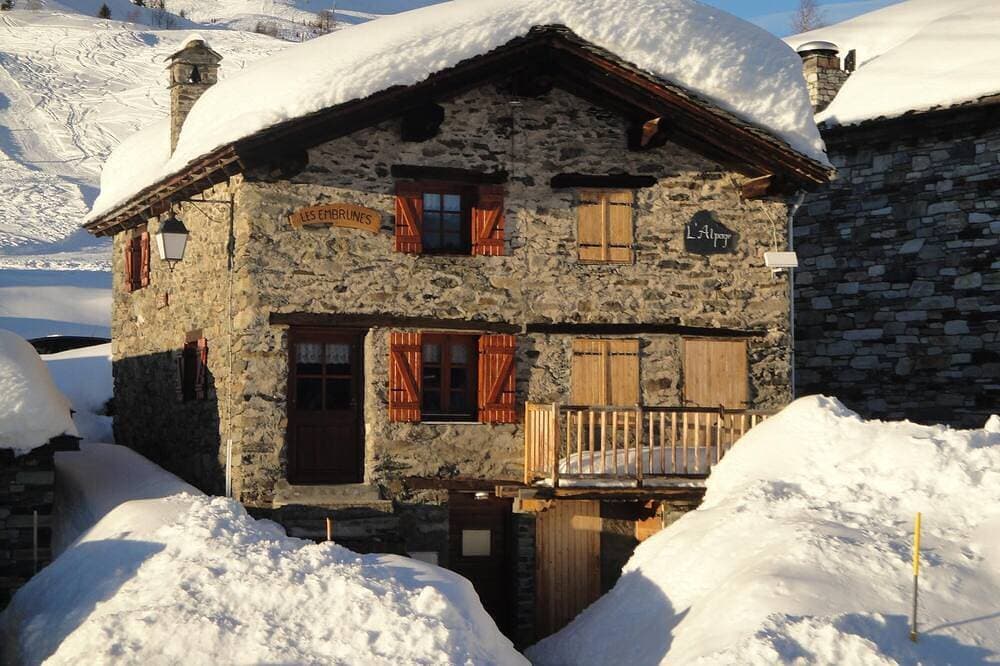 Authentisches Savoyisches Chalet, Italien Ganz in der Nähe 1