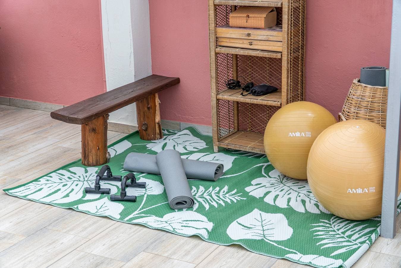 Foto 11 von 36: Einzimmerapartment 'Standard' mit Meerblick, WLAN und Klimaanlage