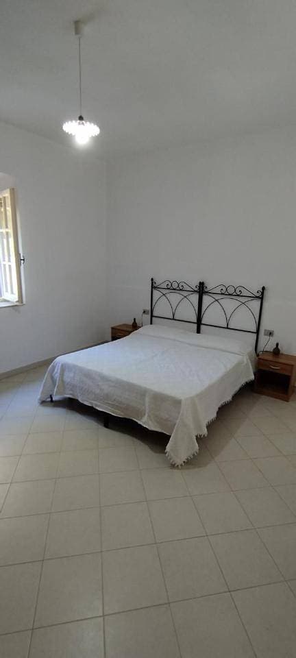 Foto 7 von 12: Three-Bedroom House