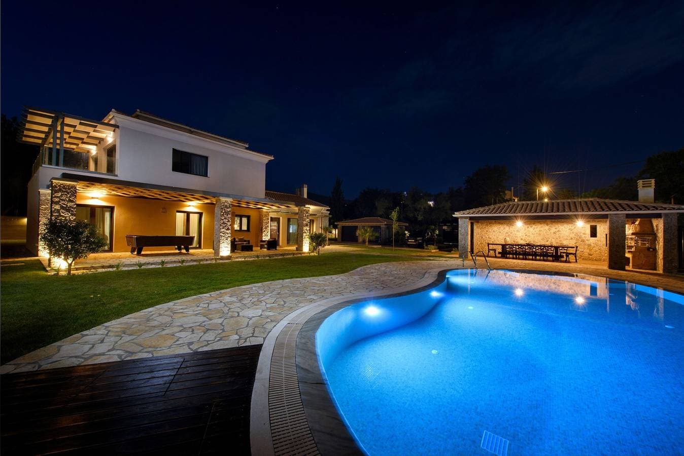 Foto 5 von 60: Villa für 8 Personen mit Balkon