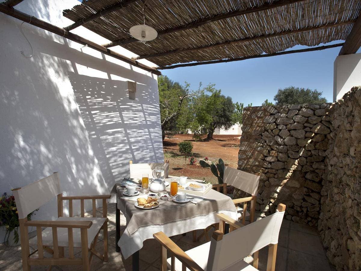 Foto 4 von 9: Large Double Room with Patio