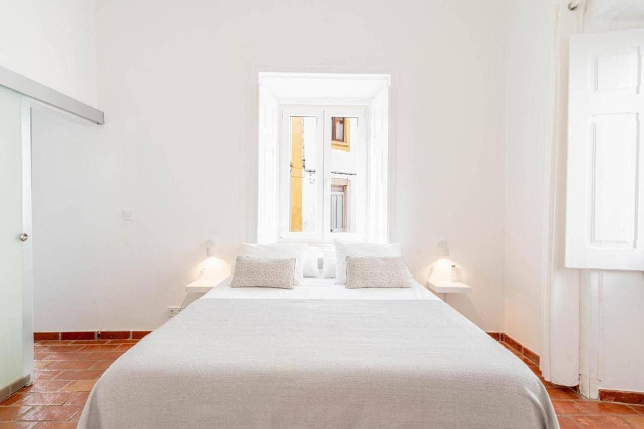 Foto 5 von 12: Double Room with Private Bathroom