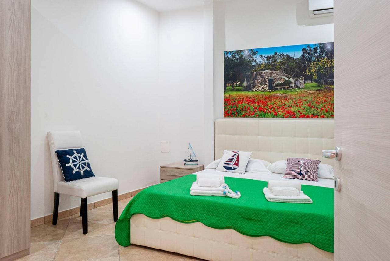 Foto 7 von 12: Small Double Room
