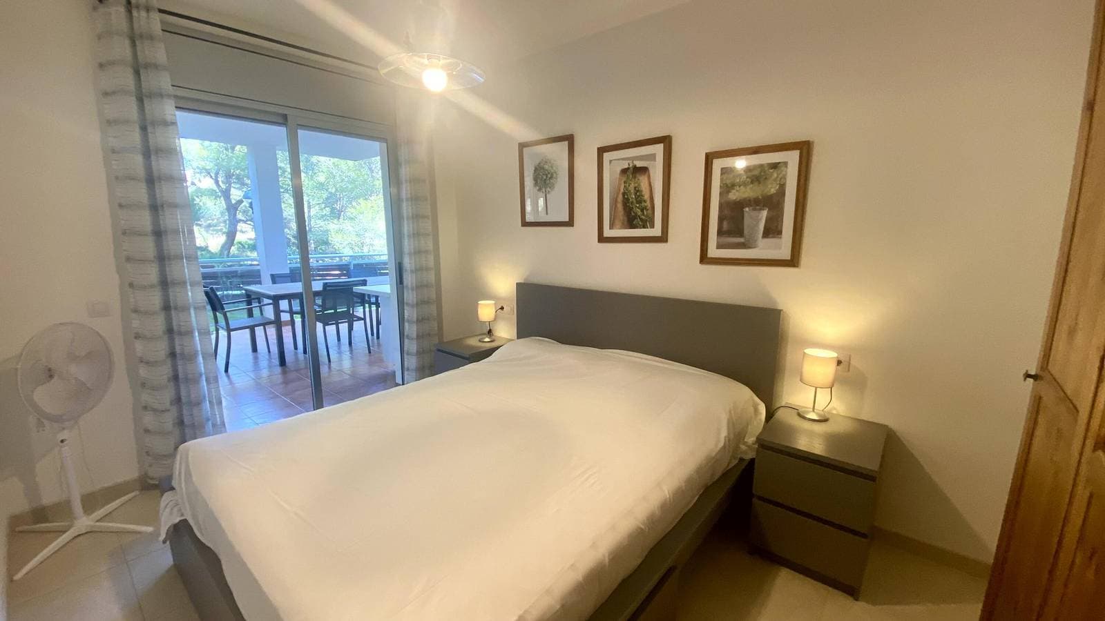 Foto 7 von 26: Ferienwohnung für 6 Personen mit Pool