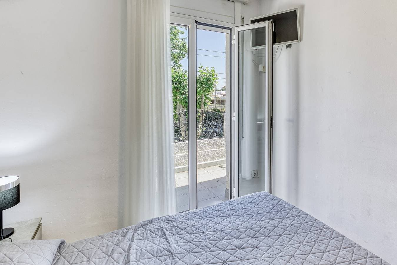 Foto 12 von 27: Ferienhaus 'Biblos' mit Gemeinschaftspool, WLAN und Klimaanlage