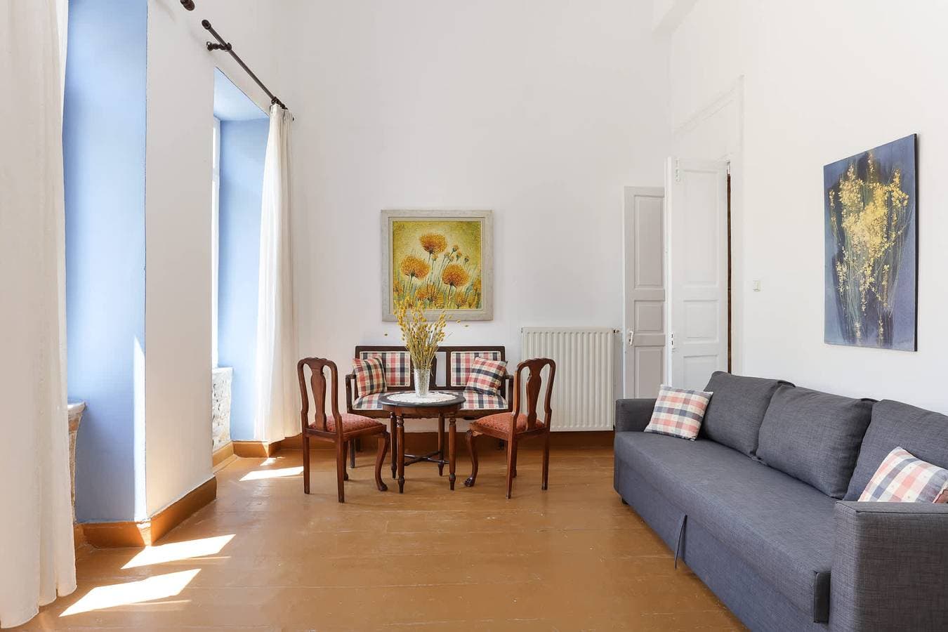 Foto 12 von 39: Classic Villa Alexandra  Ermoupoli-Syros Vaporia