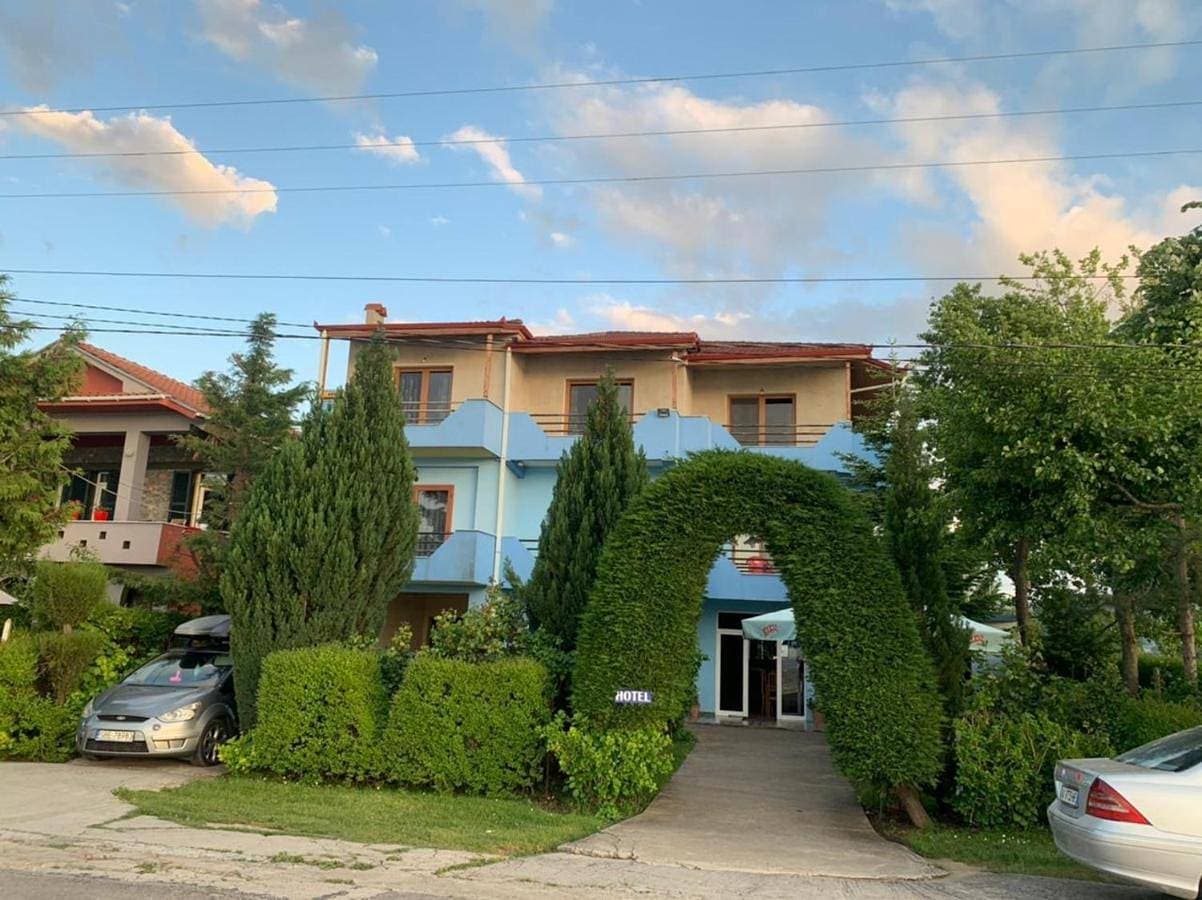 Vila Deni 1