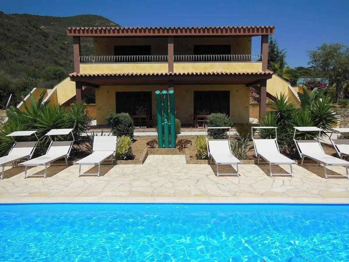 Appartamento in splendido e riservato villaggio, marina di Tertenia 1