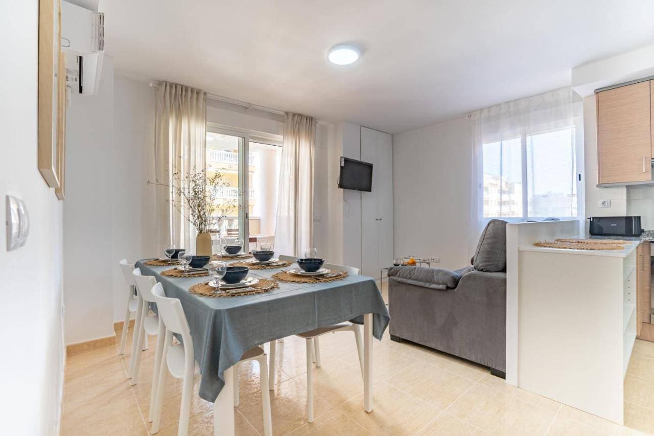 Ideally Located Holiday Apartment 1